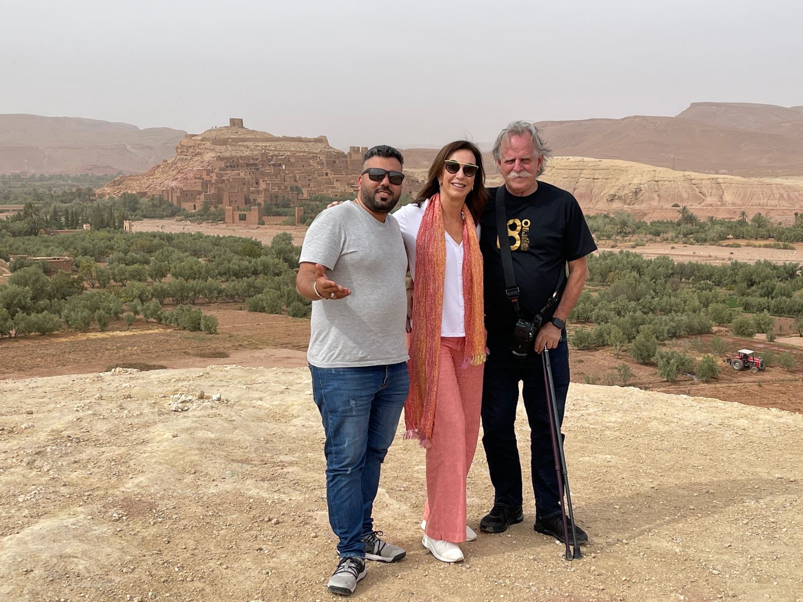 segurança de idosos que viajam ao marrocos