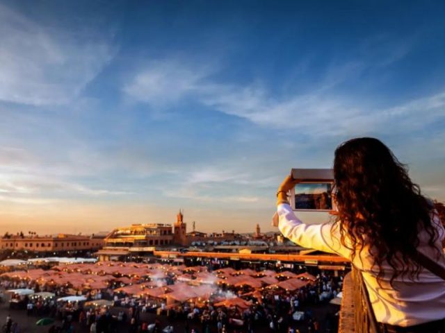 TIPOS DE TURISTAS EM MARROCOS